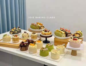 Lớp trực tiếp bánh kem whipping mix vị & bánh cuộn bồng bềnh