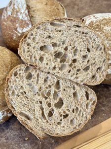 Lớp trực tiếp bánh mì artisan men sourdough