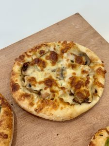 Lớp trực tiếp bánh pizza mini kiểu Ý kinh doanh
