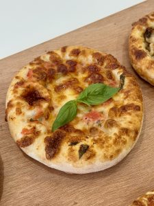 Lớp trực tiếp bánh pizza mini kiểu Ý kinh doanh