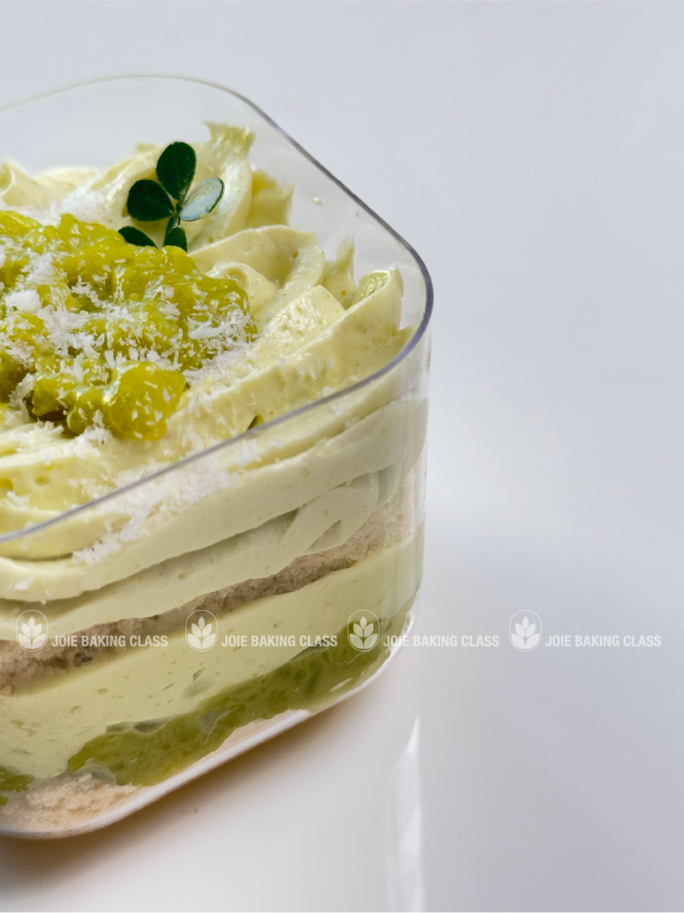 Lớp online bánh whipping cốm dừa mochi